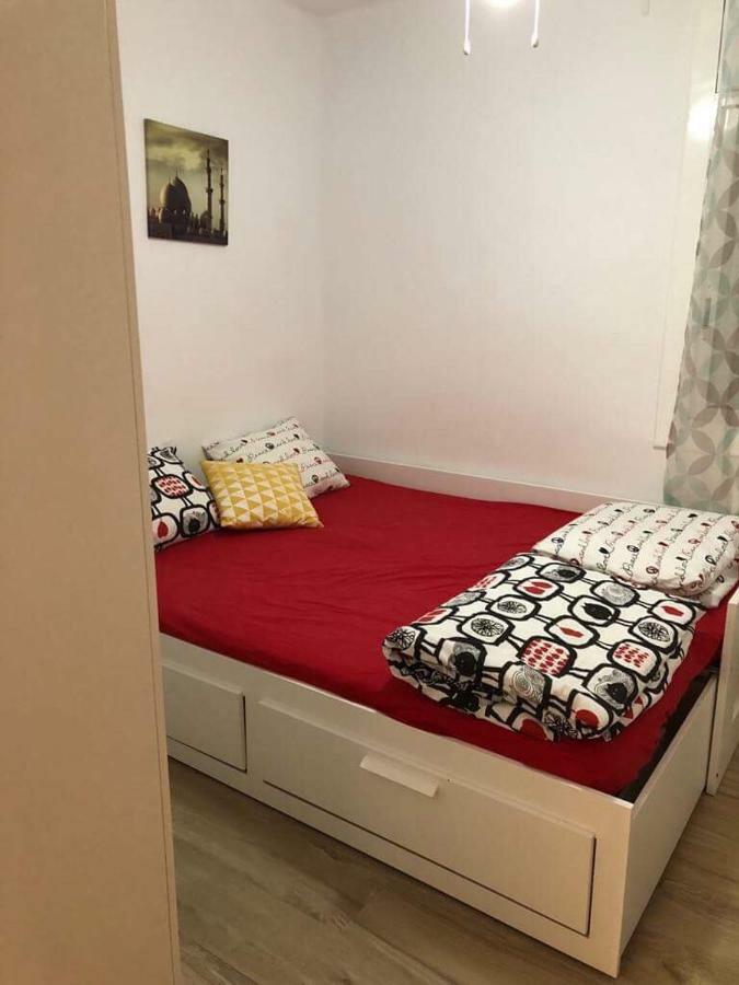 Carrer De Saragossa, 8 Apparte Appartement